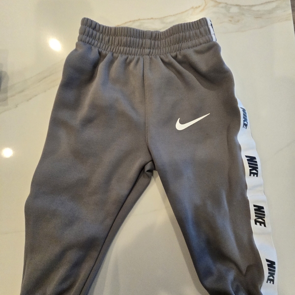 Nike Kids Gray Tracksuit Set - Picture 3 of 5